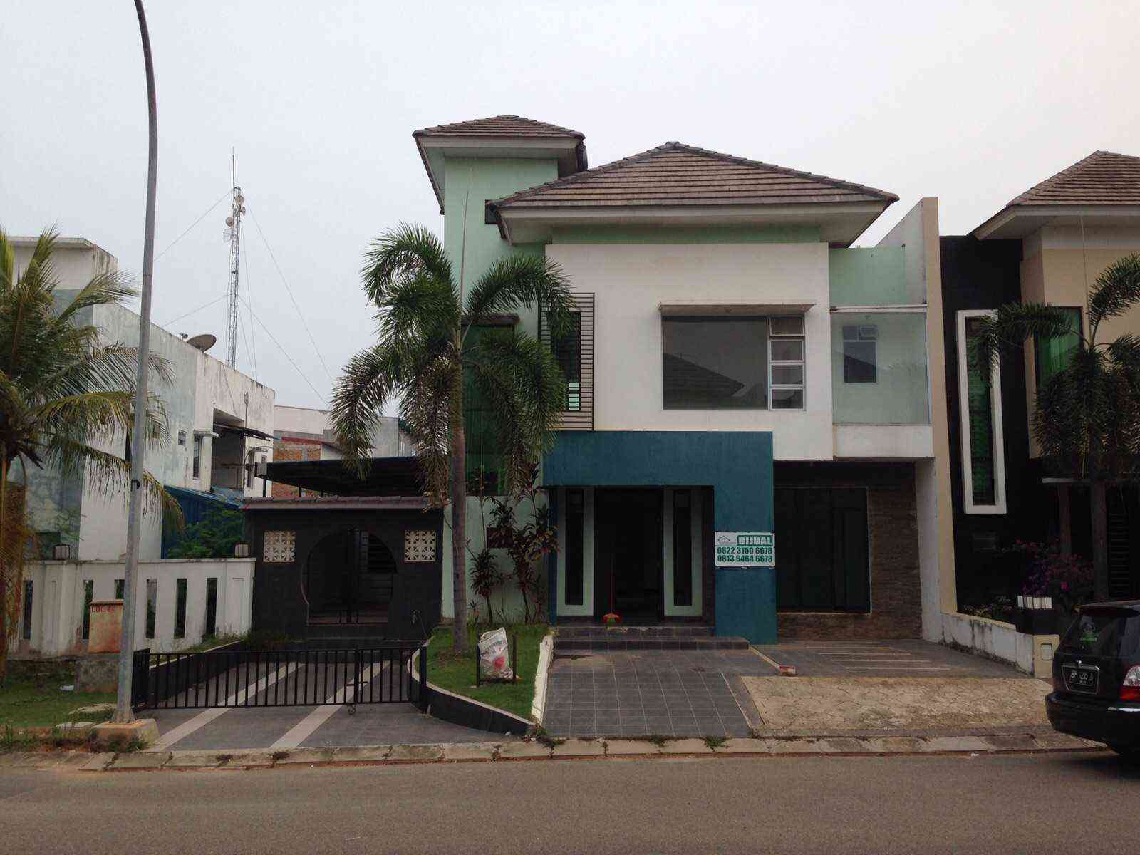 Purimas residence Hook