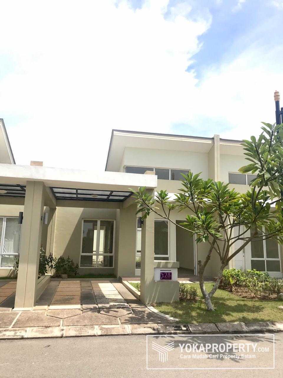 Orchard Park  Agung Podomoroland