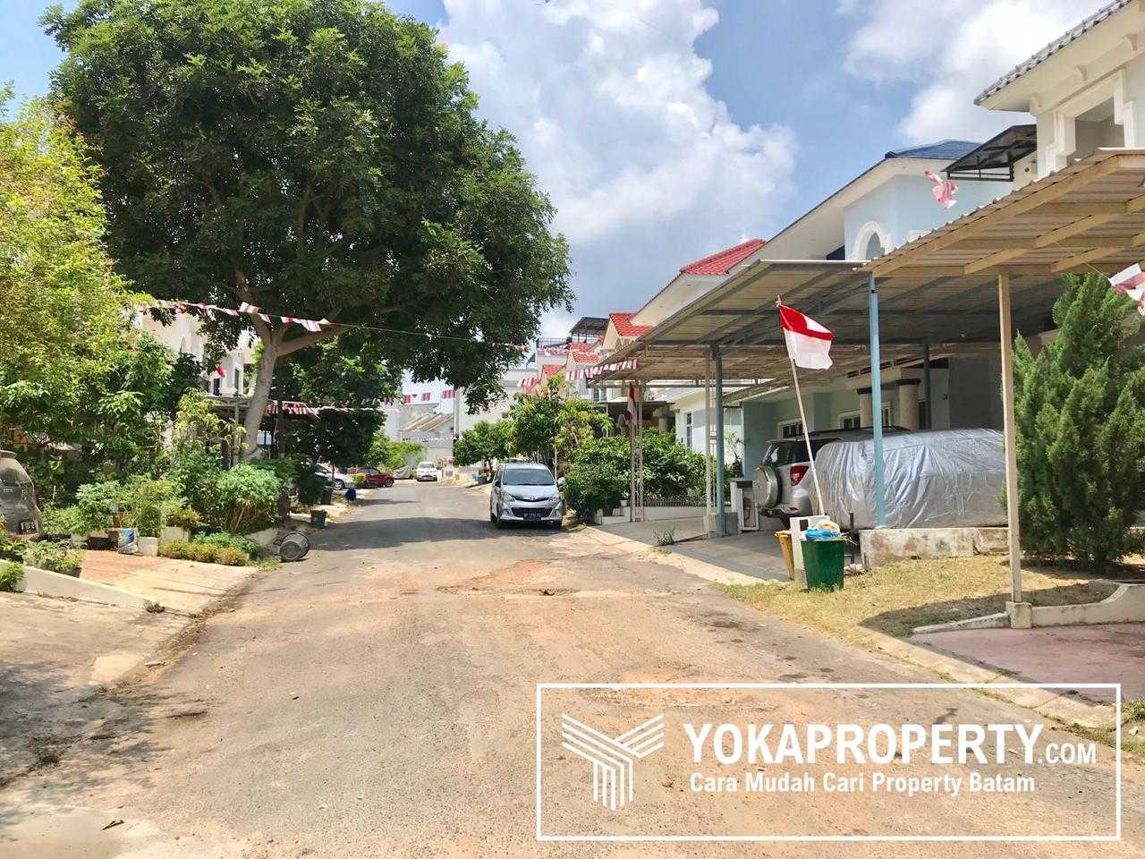 Mitra Raya