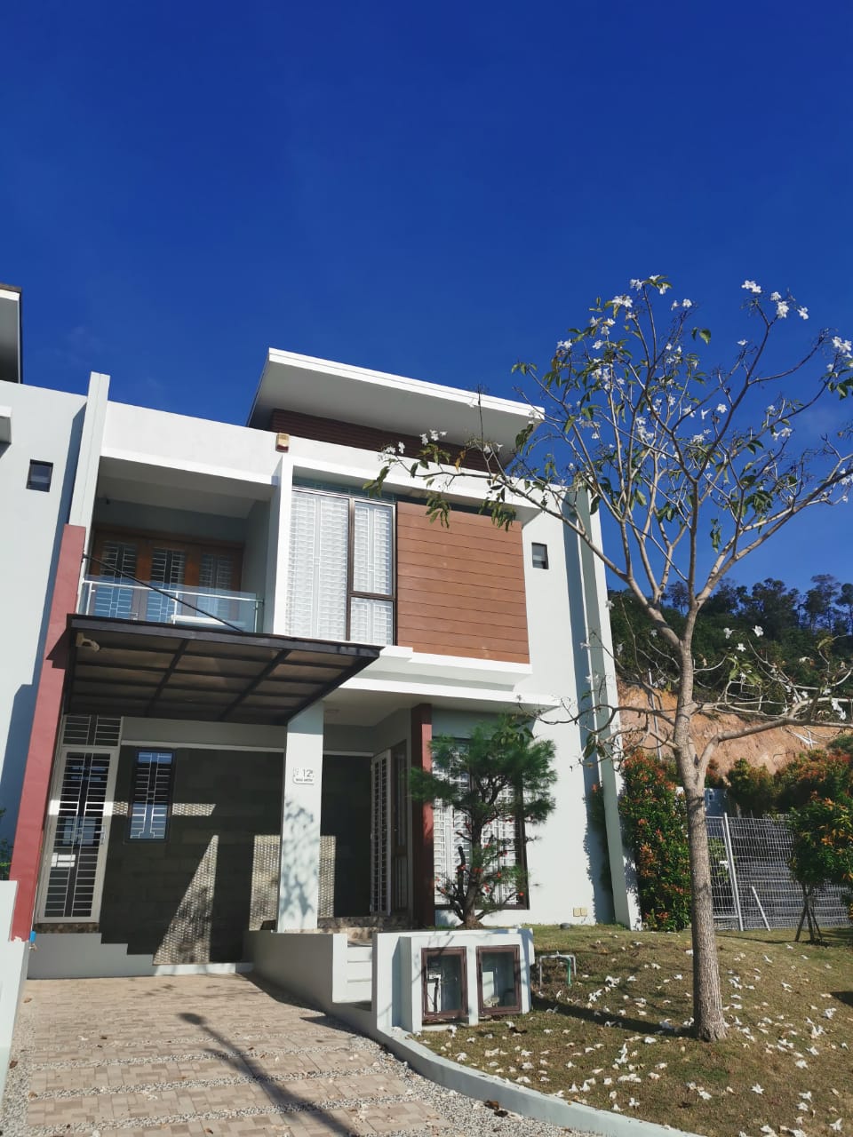 The Agathis Golf Residence Sukajadi!
