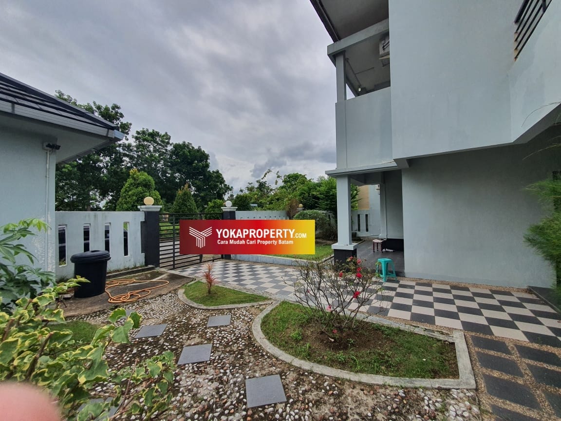 Di Pusat Batam Kota