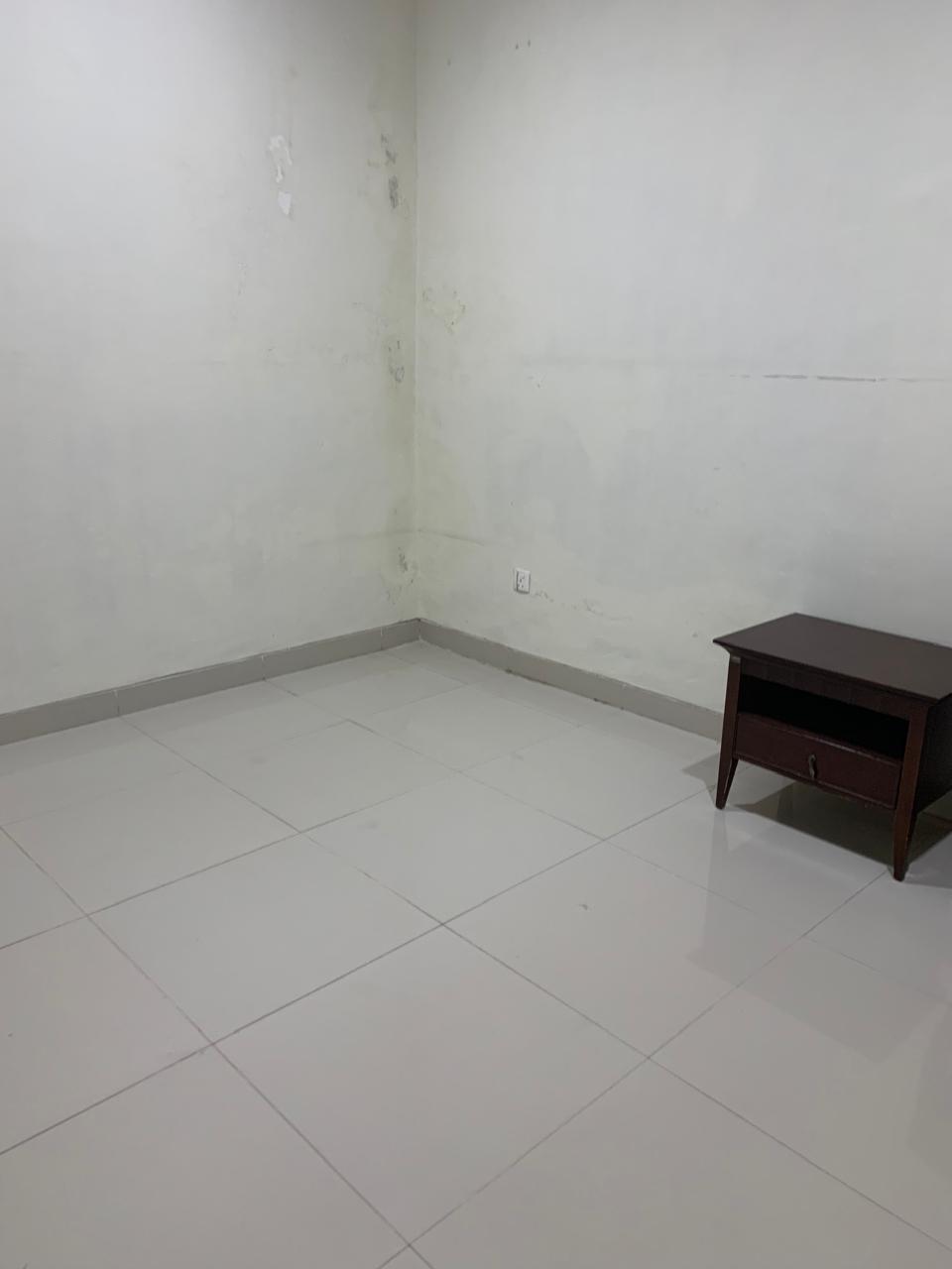 RUMAH 2 LANTAI SEMI FURNISH